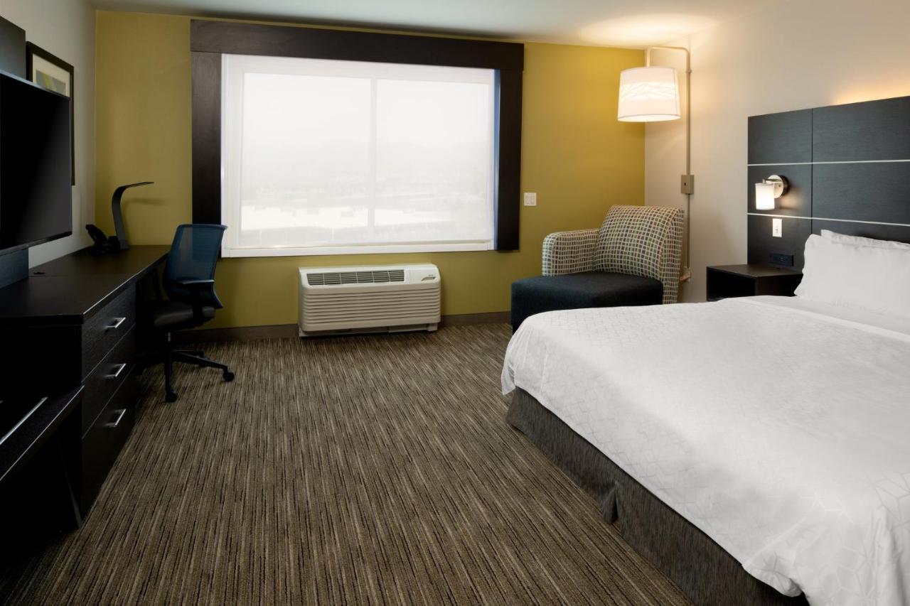 Holiday Inn Express & Suites - Bullhead City By Ihg Eksteriør bilde