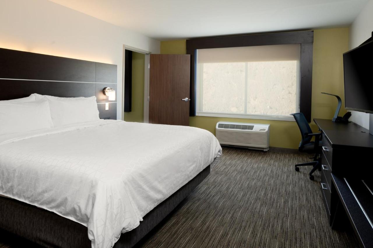Holiday Inn Express & Suites - Bullhead City By Ihg Eksteriør bilde